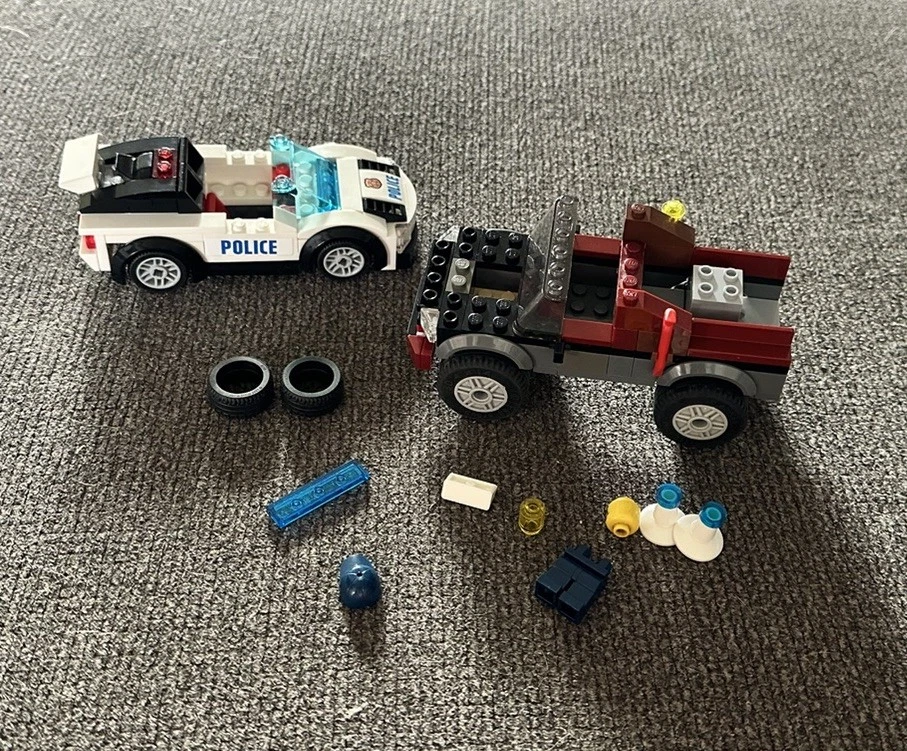 LEGO CITY: Police Pursuit (60128) Foto 1 de 1