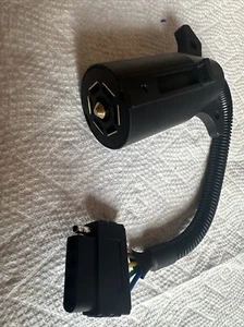 7 Way Blade to 5-Pin Round Trailer Adapter Plug Socket Wiring Connector RV Truck - Imagen 1 de 4