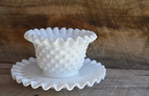 White Fenton Milk Glass Hobnail Mayonnaise Jam Bowl & Under-Plate Ruffled Edge - Picture 1 of 14