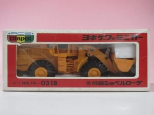 Diapet Kawasaki KLO85Z Wheel Loader 1/45 Scale Diecast Model w/Box Japan Rare - Picture 1 of 7