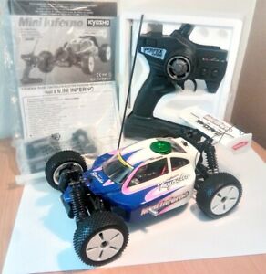 KYOSHO 1/16 R/C ÉLECTRIQUE 4WD RACING BUGGY MINI INFERNO 30121T3 - NEUF
