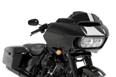 Pantalla deportiva Puig Blk Batwing Harley Davidson CVO Road Glide personalizada FLTRXSE 12-18 Foto 1 de 3