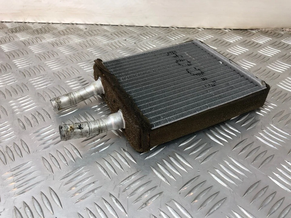 HYUNDAI ACCENT MK2 5 PORTAS HATCHBACK 2002 1495CC MATRIZ AQUECEDOR  - Imagem 1 de 4