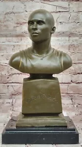 Handgefertigte limitierte Auflage Kobe Bryant Büste von Milo signiert und nummeriert Kunstwerk - Bild 1 von 10