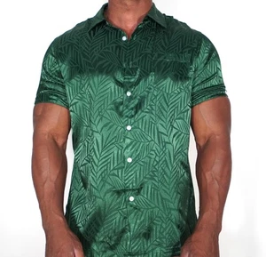 NEW MEN'S SATIN GREEN SHORT SLEEVE BUTTON FRONT SHIRT (LARGE) - Picture 1 of 4