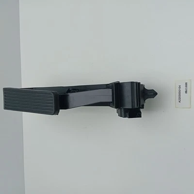 2004-2009 Mercedes-Benz S550 Accelerator Pedal A2203000104 - Image 1 of 4