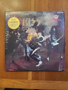 KISS - Alive 2LP Set With Hype, Booklet, In Shrink. Blue 1st Pressing 1- AZ VG+ - Picture 1 of 15