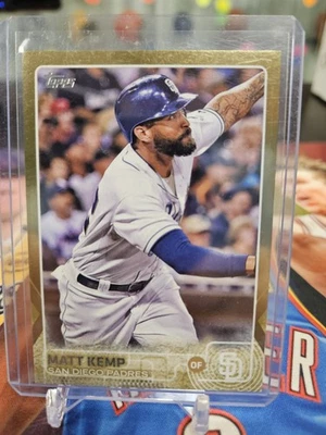 2015 Topps Update Gold #US325 Matt Kemp 525/2015 - San Diego Padres JP - Image 1 of 2