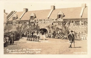 *RPPC ~ Fort Ticonderoga New York, Festzug während der Ticonderoga-Woche 1936 - Bild 1 von 2