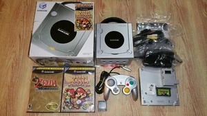 Nintendo Gamecube Paper Mario Bundle With Zelda Windwaker & Game Boy Player - Picture 1 of 11