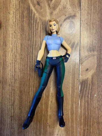 VTG 1999 Danger Girl ABBEY CHASE 6.25" Action Figure McFarlane FIGURE ONLY Loose Cover