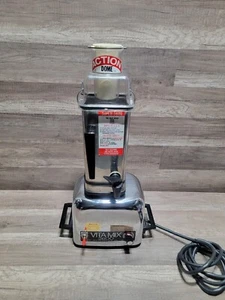 VitaMix Mixer Super 3600 w Action Dome & Spigot Juicer Blender ~ Mulit Speed - Picture 1 of 18