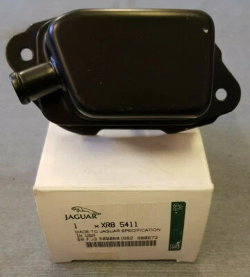 NEW GENUINE JAGUAR BOXED S TYPE 3.0 LITRE ENGINE OIL SEPARATOR XR85411 - Image 1 of 3