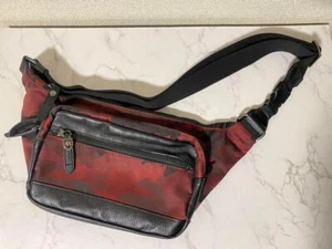 Burberry BLACK LABEL Shoulder Body Bag for Men Red from Japan - Picture 1 of 15