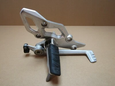 BMW R1200RS LC 2017 6.134 millas conjunto de reposapiés para conductores derechos (3162) Foto 1 de 4