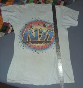 KISS Asylum 1986 Short Sleeve Tour T-shirt Size M/L - Picture 1 of 18