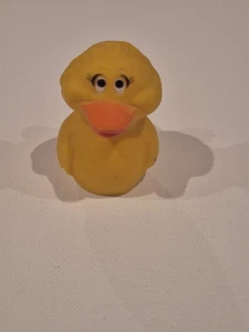 Gummiente gelbe Fingerpuppe Vintage - Bild 1 von 8