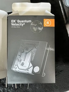 EK-Quantum Velocity 2 Edge D-RGB - AM5 noir édition spéciale - Photo 1/6