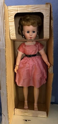 MUÑECA Honey Jo Fashion años 50 20” en caja original Foto 1 de 4