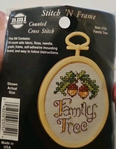 Gezähltes Kreuzstich-Set 3752 Stammbaumstich N Rahmen Neu in Verpackung - Bild 1 von 4