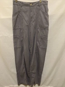 NWT! Maurices Cargo Style Gray Pants Woman's Size 10 Regular - Picture 1 of 13