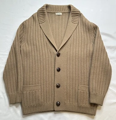 Vintage Pure Wool Made In Italy Cardigan Wood Button Mens Size L XL Camel - Image 1 of 4