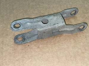 Corvette front stabilizer sway bar link bracket GM 88,89,90,91,92,93,94,95,96 - Picture 1 of 1