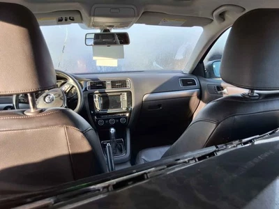 Used Fuse Box Engine fits: 2017 Volkswagen Jetta engine compartment Grade A - Image 1 of 4