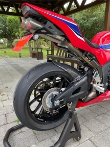 13 15 18 22 23 24 CBR600RR PC40 Brembo P2 Caliper underslung Bracket 84mm ABS - Picture 1 of 8