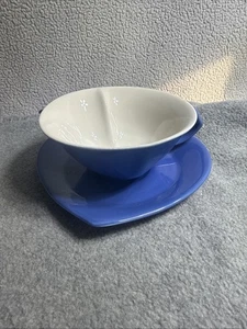 Mary Kay blau/weiß herzförmige Tasse & Untertasse - Bild 1 von 6