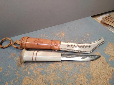 VTG Sami Knife Lapp Puuko Knife & Sheath Antler Scrimshaw Väinö Tossavainen RARE - Image 1 of 4