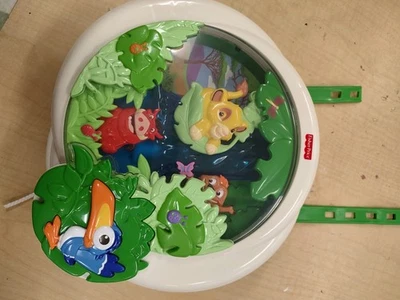 Chupete para cuna Fisher Price Disney Lion King: características Simba Timón y Pumba FUNCIONA Foto 1 de 4