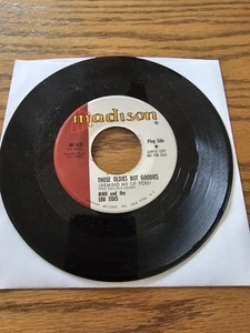 Madison Records Nino & The Ebb Tides Dont Run Away/Those Oldies 45rpm PROMO VG+ - Picture 1 of 1