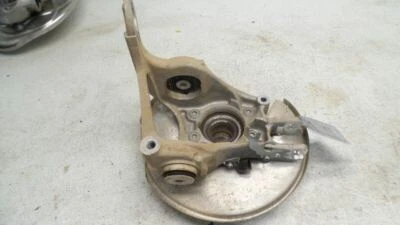17 18 19 AUDI A5 RIGHT REAR SPINDLE KNUCKLE AWD 2.0 PART # 8K0505432AR - Image 1 of 4