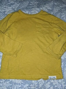 Baby gap Boys Sz. 4 Mustard Yellow Long Sleeved Tee. Cute, Comfortable - Picture 1 of 6