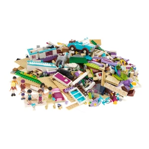 1xLego Teile Set Friends Auto Reiterhof Camping Picknick 8 Figuren unvollständig - Bild 1 von 5