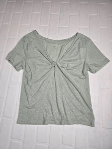 Top A New Day Twisted verde cuello en V mediano - Imagen 1 de 2