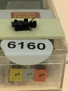 20 Micro-trenes ACOPLADORES DE MONTAJE EN CARROCERÍA montados = 10 coches simularios #1023 70% de descuento precio de venta sugerido por el fabricante - Imagen 1 de 2