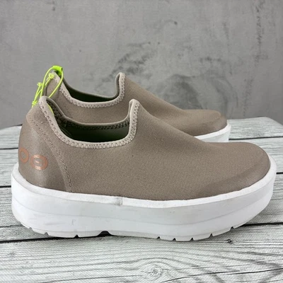 OOFOS Oomg Eezee Low Recovery Shoes Womens Size 6 Taupe Comfort Sneakers - Image 1 of 4