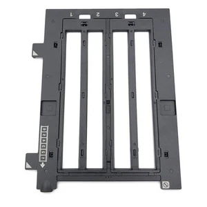 Smooth Scanning Experience with This Quality Driven 35mm Film Strip Holder - Afbeelding 1 van 8