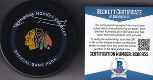 BECKETT MARIAN HOSSA SIGNED CHICAGO BLACKHAWKS REAL GAME MODEL PUCK BC86955 - Picture 1 of 2
