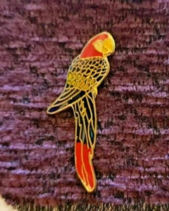 Vintage Enamel Parrot Multicolor Hat Pin Size 1-1/2" tall x 3/4" wide - Picture 1 of 1