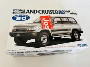Fujimi 1/24 Land Cruiser 80 Van Limited Unassembled Model - Picture 1 of 3