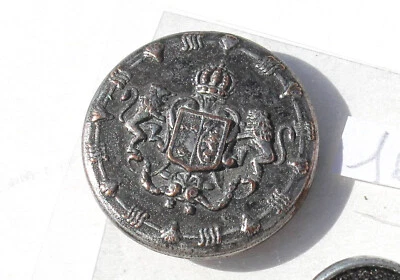 RARE BOUTON UNIFORME MILITAIRE ANCIEN - COURONNE + BLASON + LION - CUIVRE D:22mm - Photo 1/2