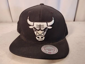 Mitchell & Ness NBA Chicago Bulls Black White Snapback Hat, Cap Spellout - Picture 1 of 9