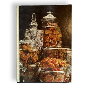 The Cookies and Candy Cookbook Southern Living 1977 Holiday baking Recipes - Picture 1 of 8