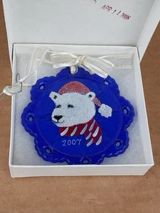 Fenton Snowflake Christmas Ornament Cobalt Blue Glass Bear 2007 C. Riggs - Picture 1 of 3