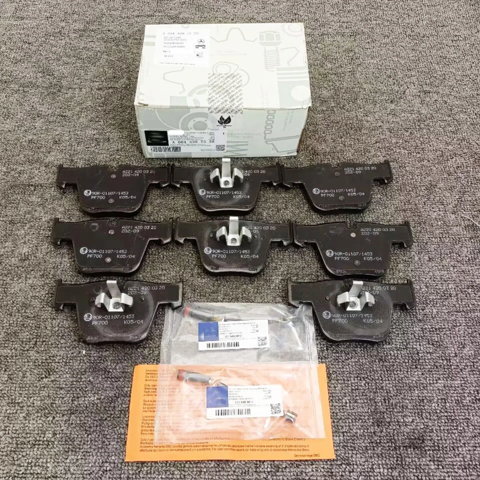 Juego de pastillas de freno delanteras con sensor para Mercedes-Benz CL S AMG S63 S65 CL63 CL65 Foto 1 de 4