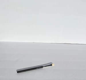 NEW MAC 239S Eye Shader Brush - Picture 1 of 1