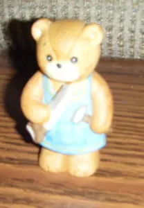 1984 HANDLICHE MANN BÄRENFIGUR Lucy & Me Lucy Riggs Figur Enesco mit goldenem Etikett - Bild 1 von 1